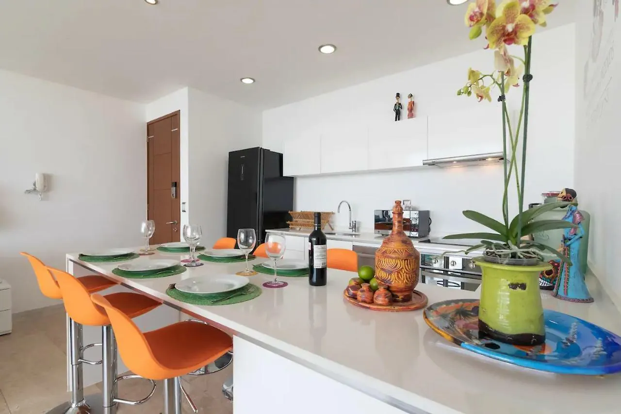 Oasis 2Br Btw 5Ta And Beach Early-Late Check In-Out Option Playa del Carmen Apartment