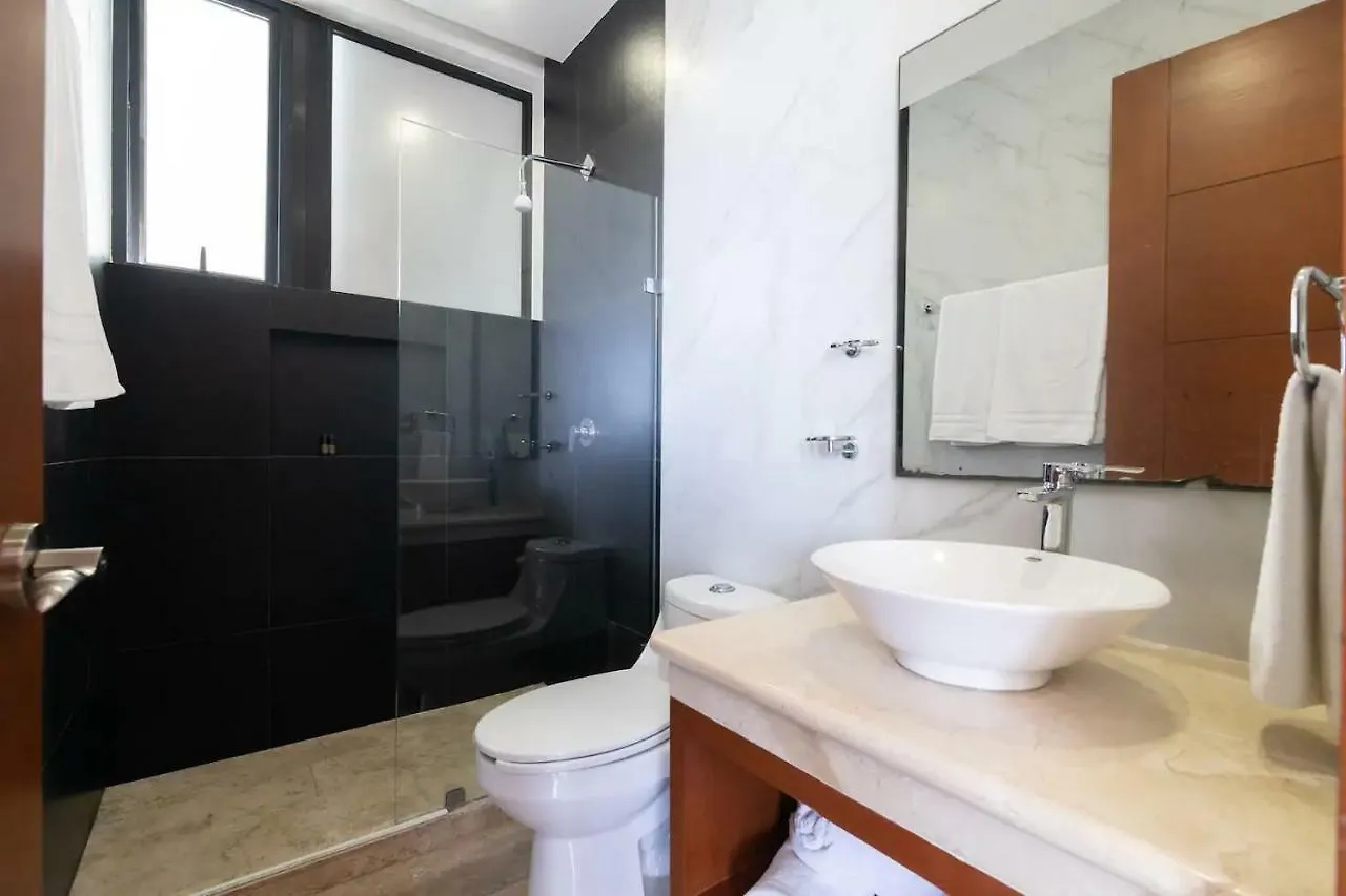 Oasis 2Br Btw 5Ta And Beach Early-Late Check In-Out Option Playa del Carmen Mexico