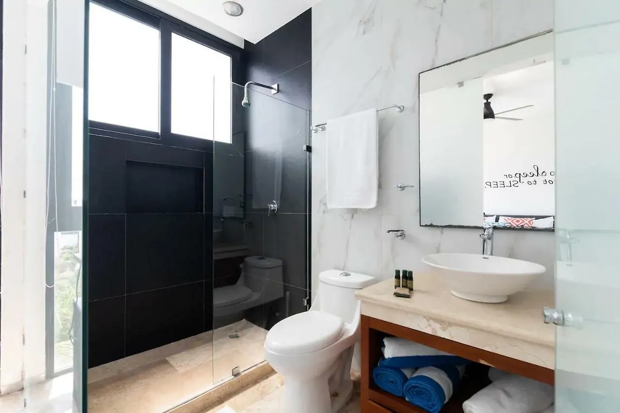 Oasis 2Br Btw 5Ta And Beach Early-Late Check In-Out Option Playa del Carmen Apartment